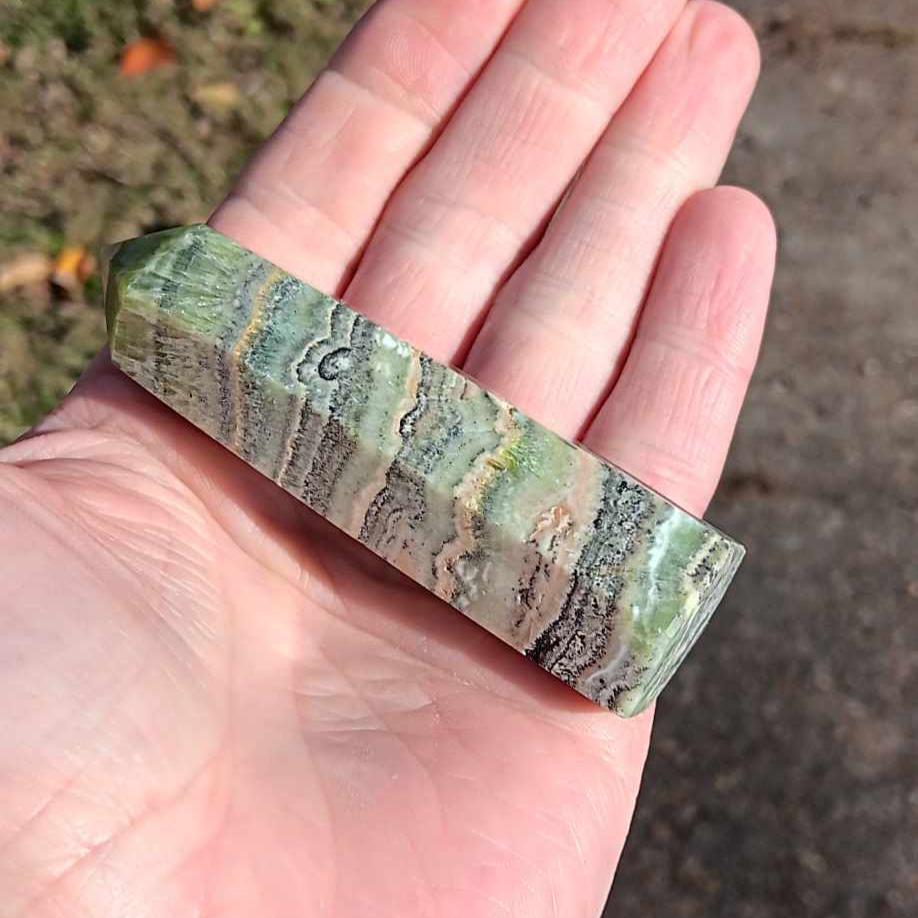 Obelisk: Caribbean Calcite Beautiful Banding 3.5 Inches