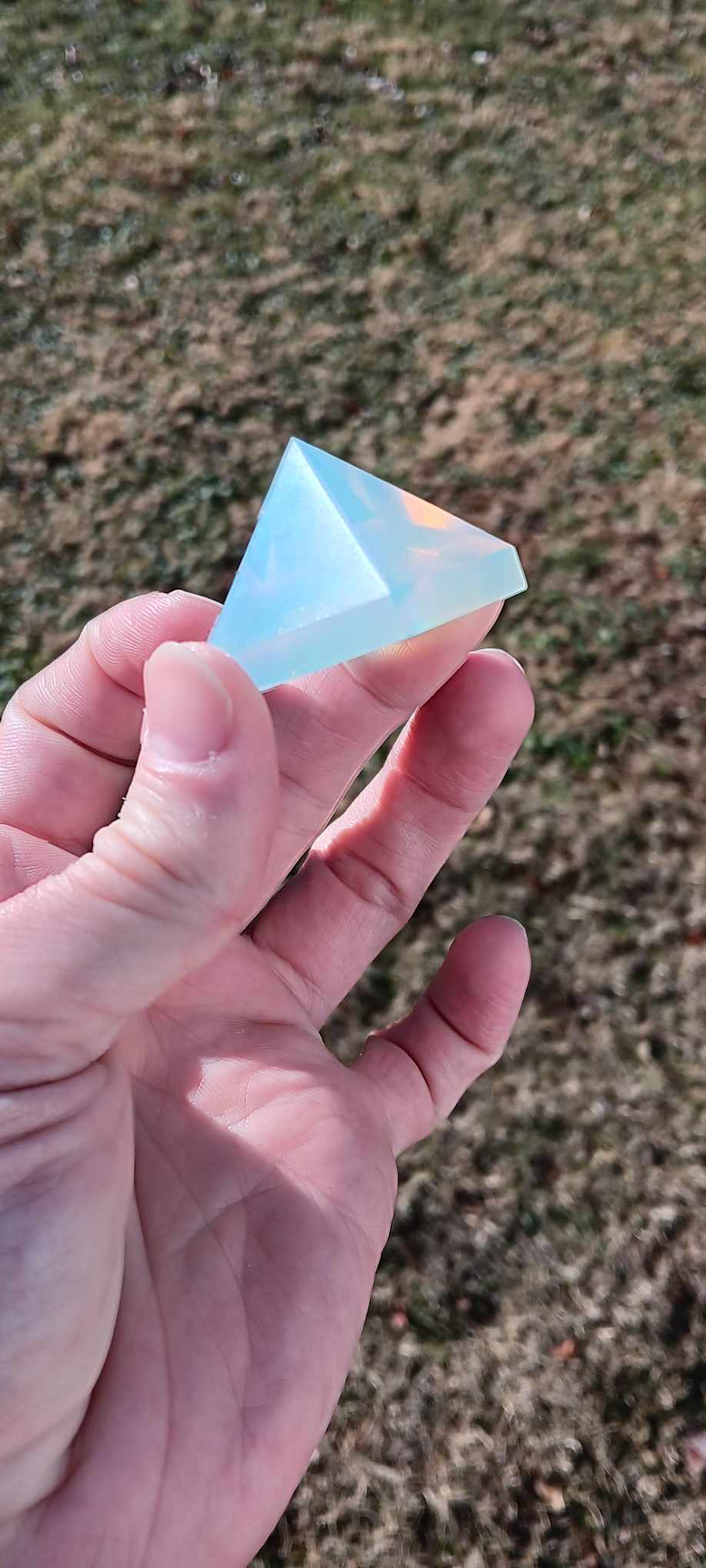 Pyramid: Opalite Orange Flash