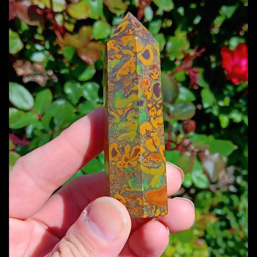 Obelisk: Nuwa Stone 3.25 Inches