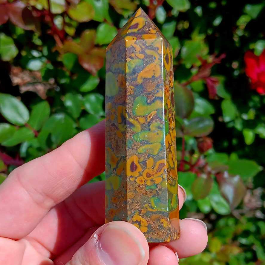 Obelisk: Nuwa Stone 3.25 Inches