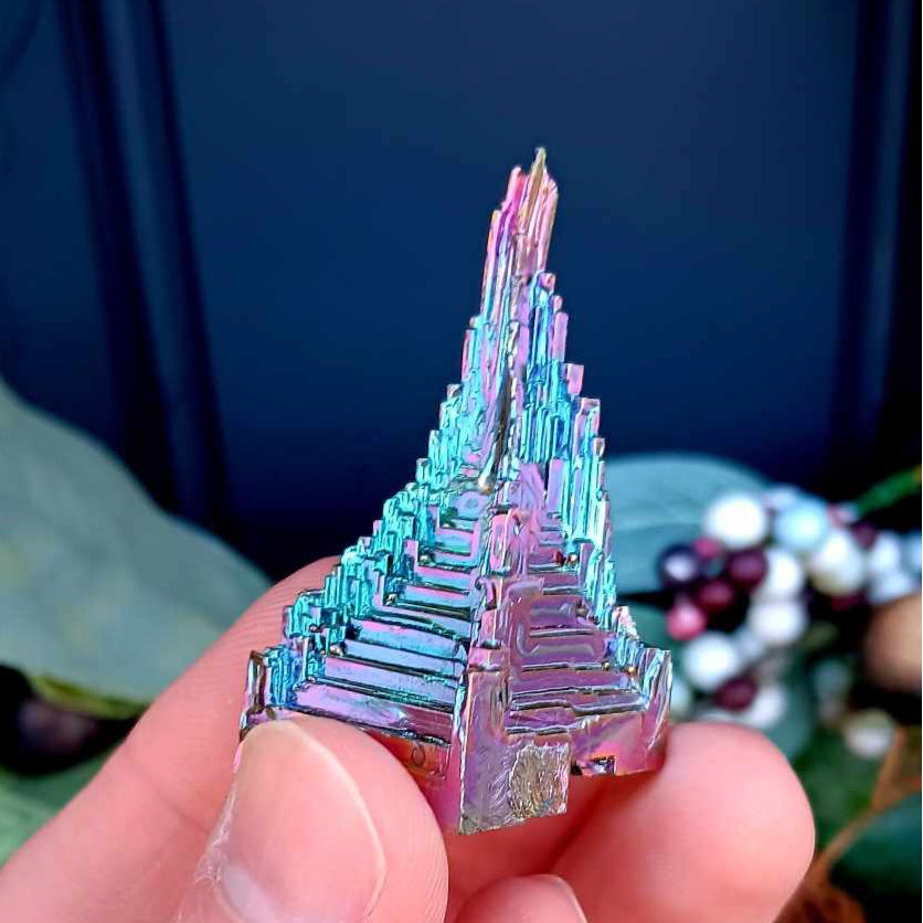 Brand New: Bismuth Titanium Wide Alien Staircase 2 Inches
