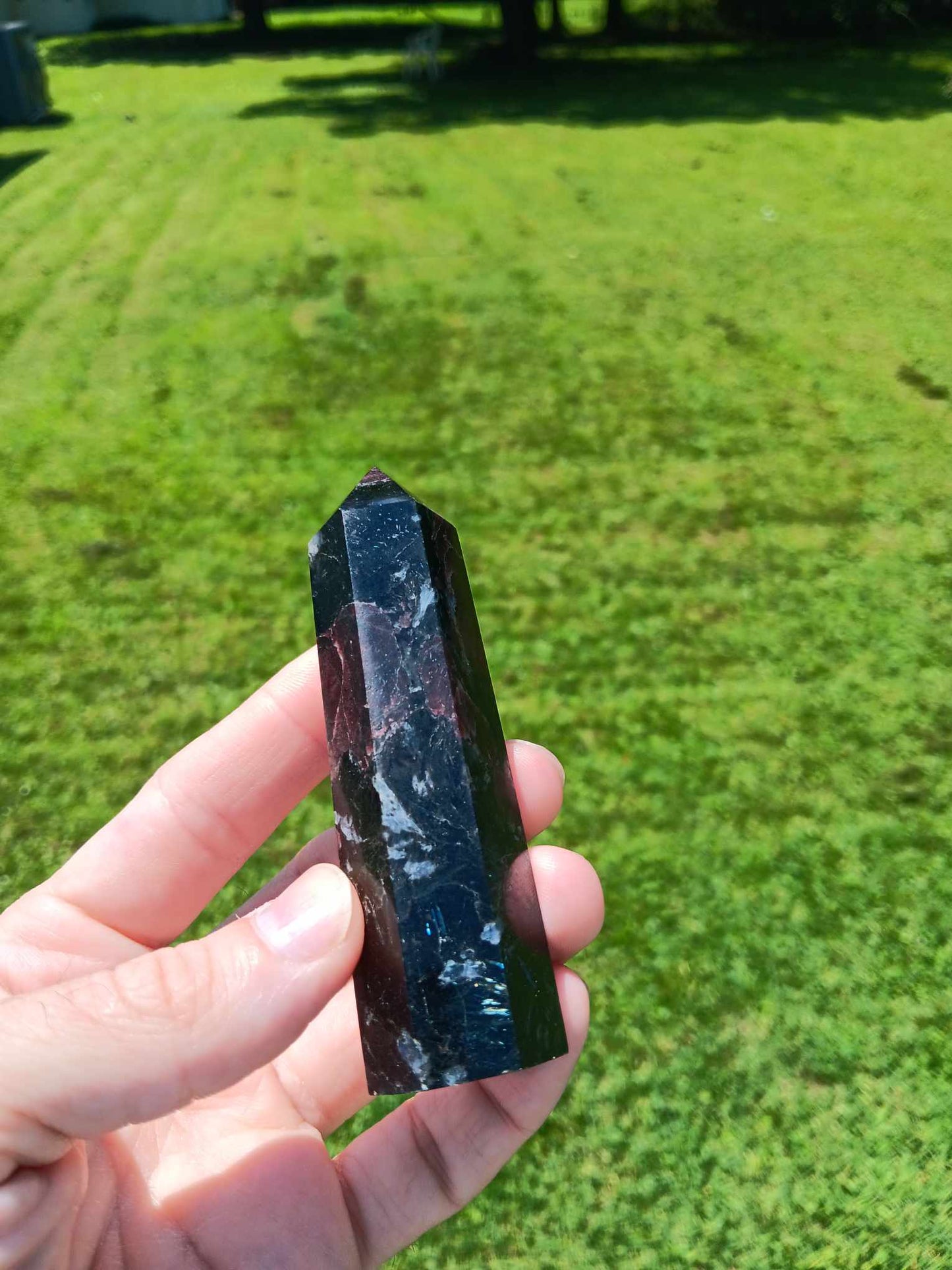 Obelisk: Garnet 4 Inches