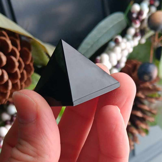 Pyramid: Obsidian