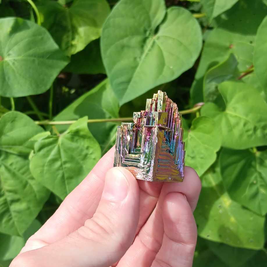 Brand New Obelisk: Bismuth 1.5 inches